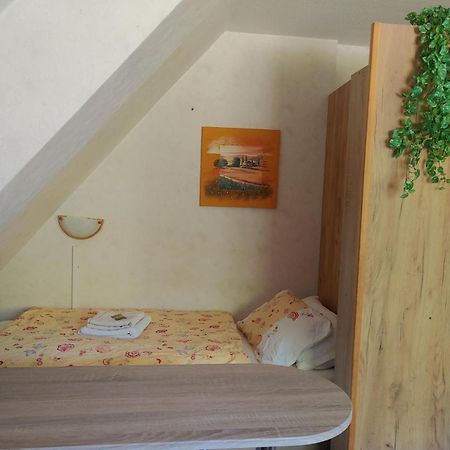 Bed and Breakfast Hof Kueselberg Thomasburg Esterno foto